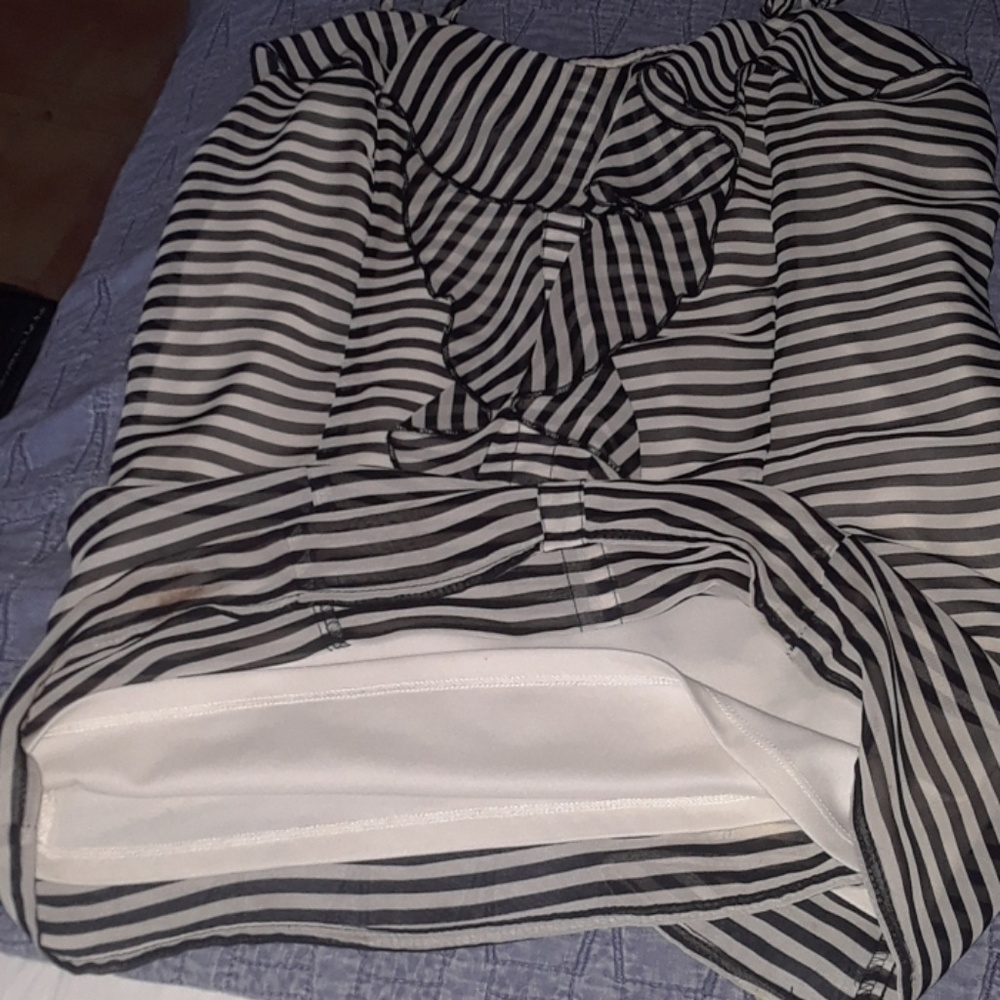 Blouse - Picture 3 of 3